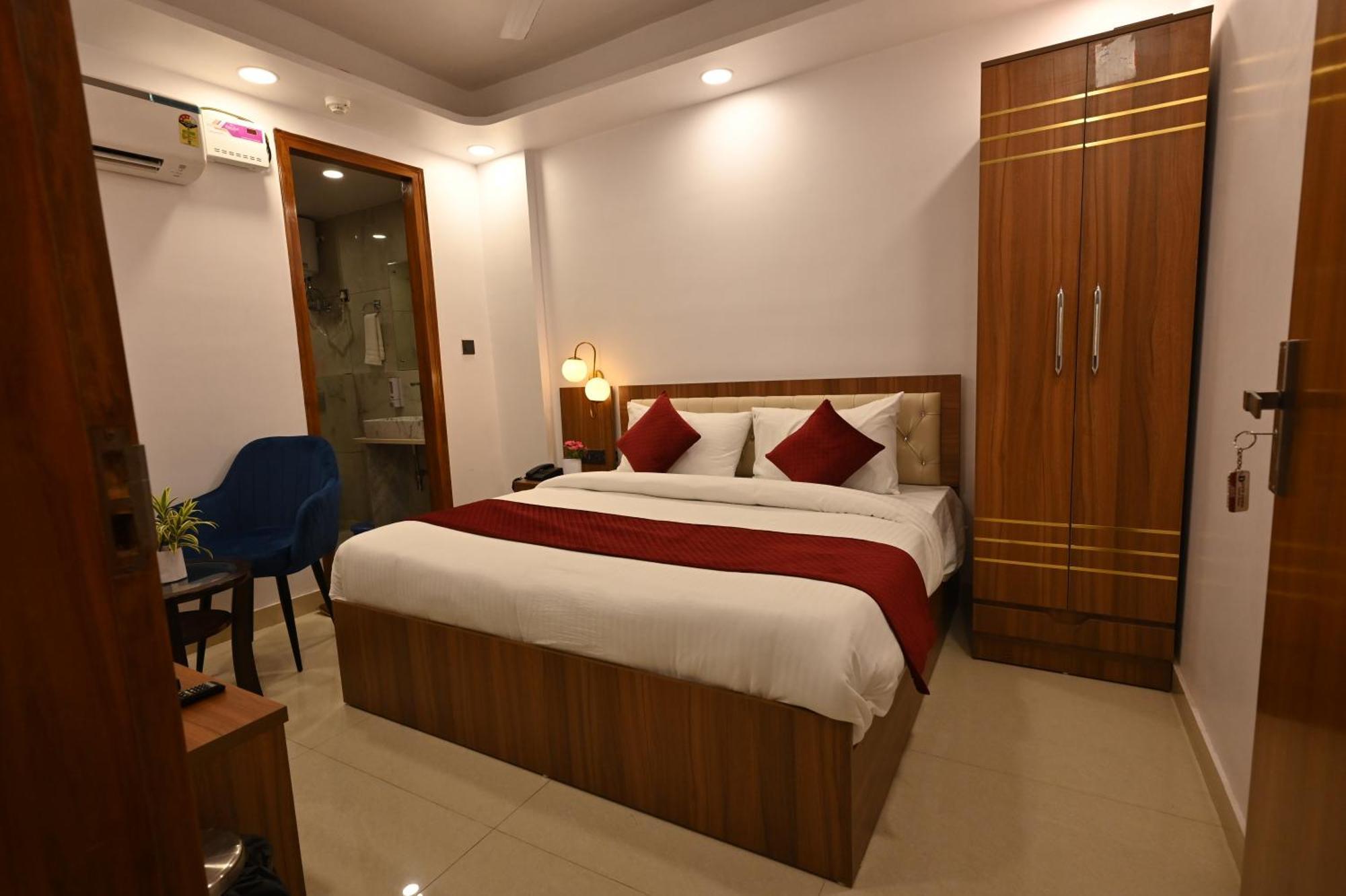 Hotel Down Town Paschim Vihar Dillí Exteriér fotografie