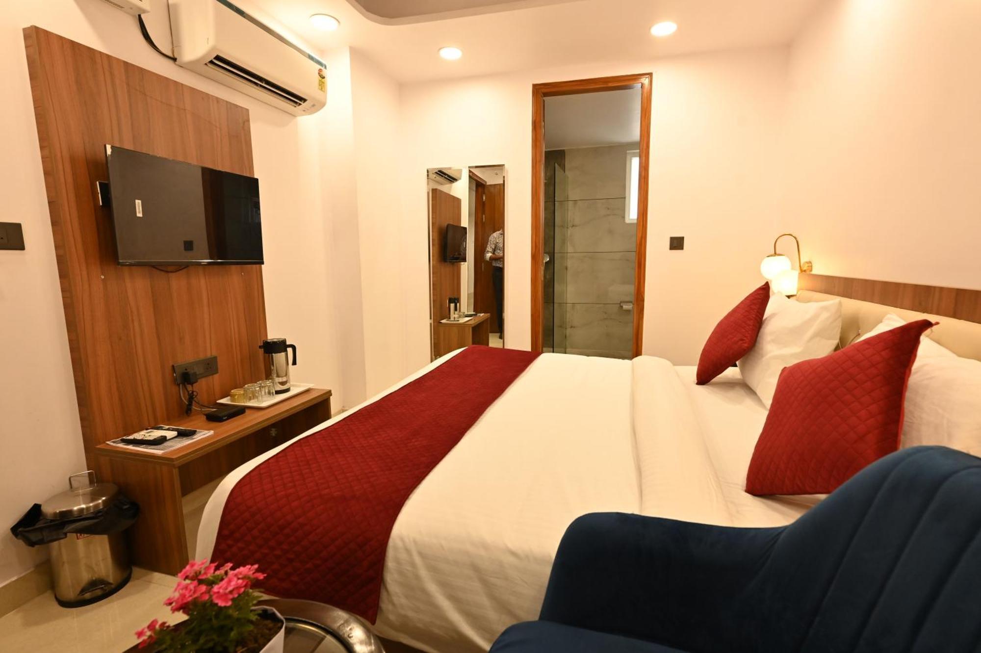 Hotel Down Town Paschim Vihar Dillí Exteriér fotografie